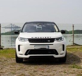 WHITE COLOUR LAND ROVER DISCOVERY SPORT